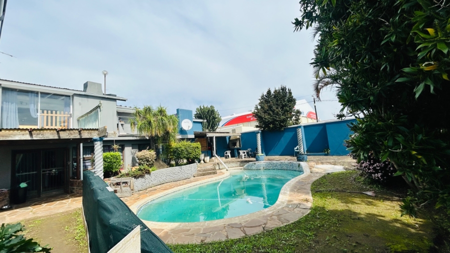 4 Bedroom Property for Sale in Southernwood Eastern Cape